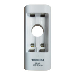 Toshiba TNHC-6GME4 USB punjač Ni-MH baterija sa 4 punjive baterije AA 2000mAh