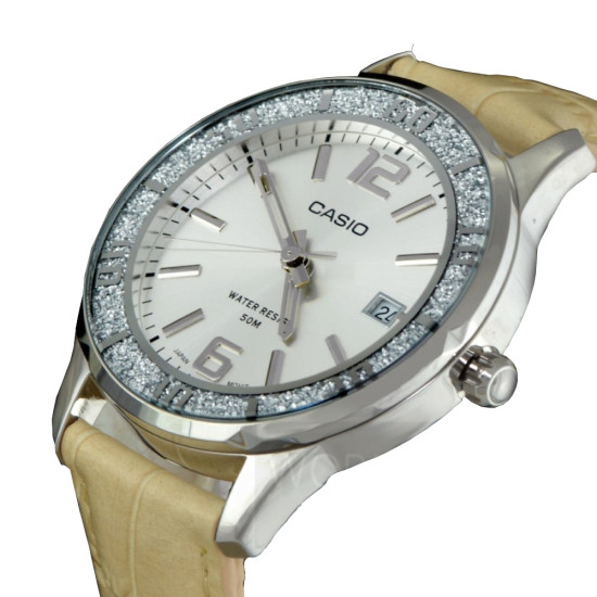 Casio LTP-1359L-7A ručni sat